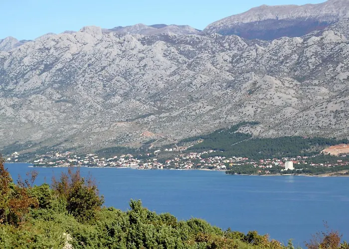 With A Parking Space Starigrad, Paklenica - 6566 アパート
