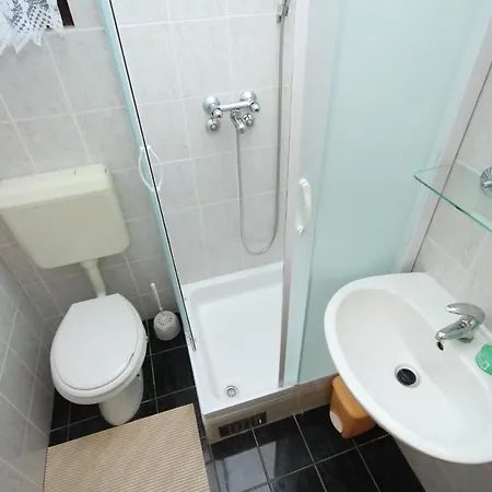 With A Parking Space Starigrad, Paklenica - 6566 アパート *